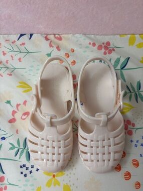 Cat & Jack Pale Pink Jelly Sandals for Kids